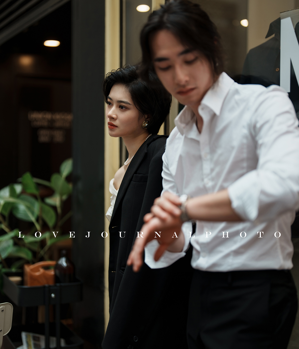 Melbourne Cafe Pre-Wedding Photography