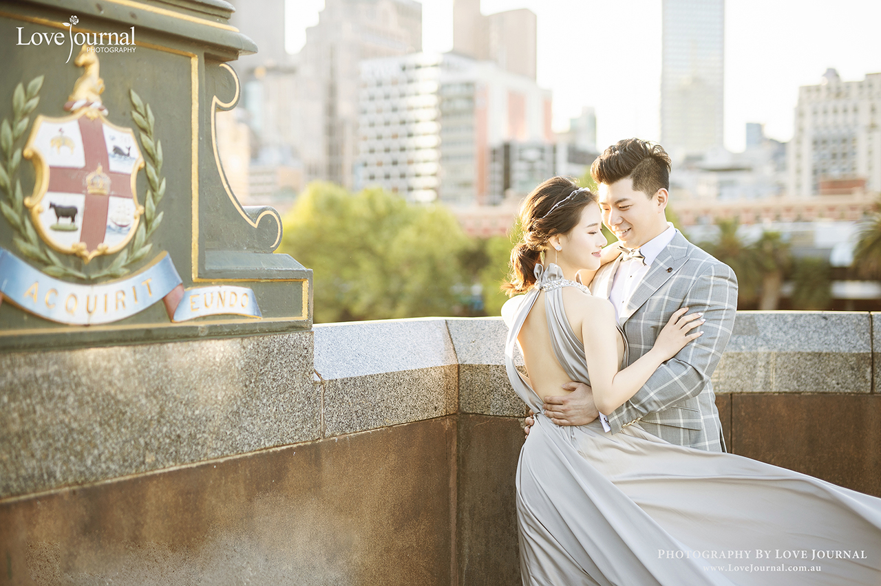 Melbourne city and Mornington Pre-wedding Photography